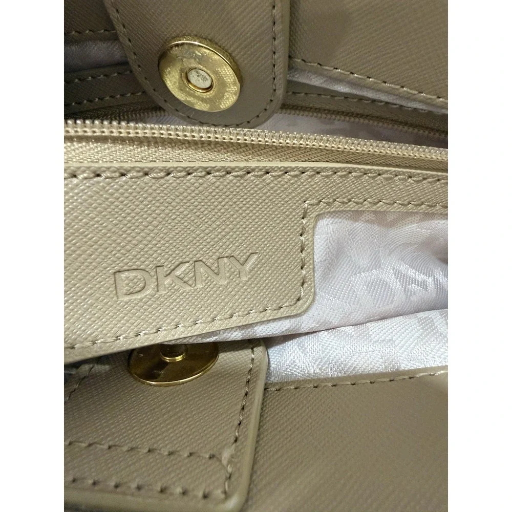 Dkny Robinson Double Zip Beige Saffiano Leather Tote
